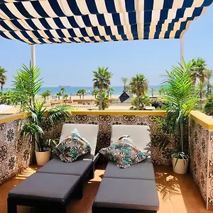 ático De Lujo En Primera Línea 2 Balcones Con Vistas Al Mar, Playa Apartamento